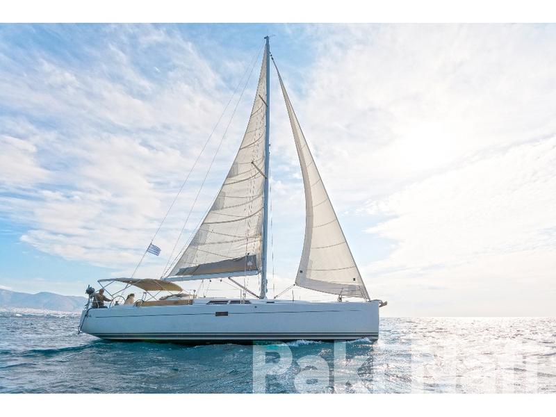 Book yachts online - sailboat - Hanse 430 - Paki Nafi (sails 2021) - rent