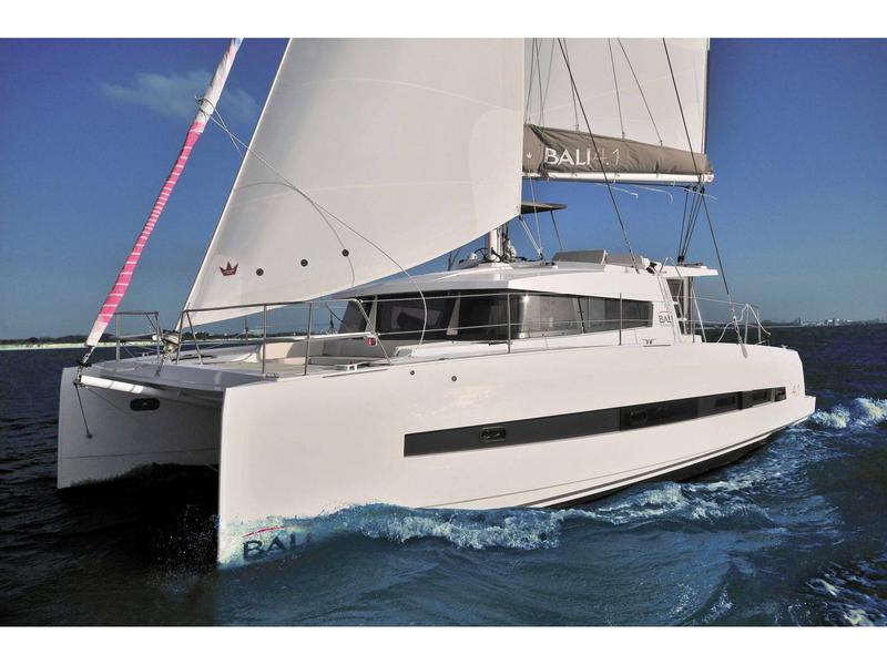 Book yachts online - catamaran - Bali 4.1 - Micha - rent