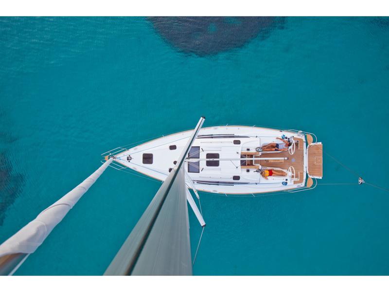 Book yachts online - sailboat - Elan 40 Impression - Black Jack - rent
