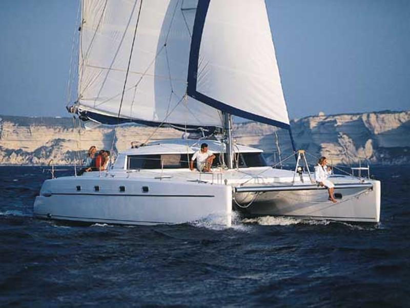 Book yachts online - catamaran - Belize 43 Q - The Big Easy - rent