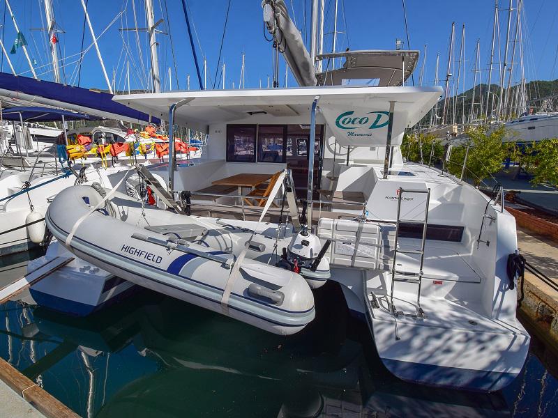Book yachts online - catamaran - Lucia 40 - Coco D - rent