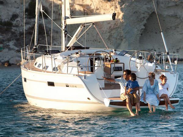 Book yachts online - sailboat - Bavaria Cruiser 40 - STAR PHILIP - rent