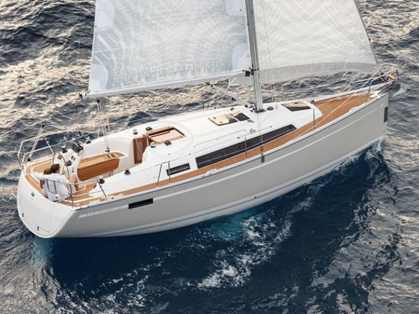 Book yachts online - sailboat - Bavaria Cruiser 33 - HOMEOFFICE - rent
