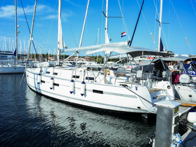 Book yachts online - sailboat - Bavaria Cruiser 50 - SIEGAL - rent