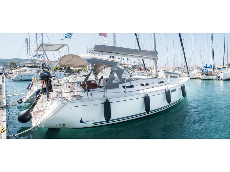 Book yachts online - sailboat - Dufour 385 - IRO - rent
