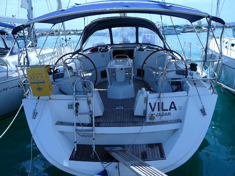 Book yachts online - sailboat - Sun Odyssey 49i - Vila I - rent
