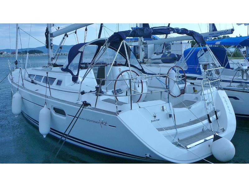 Book yachts online - sailboat - Sun Odyssey 42 i - Happy - rent