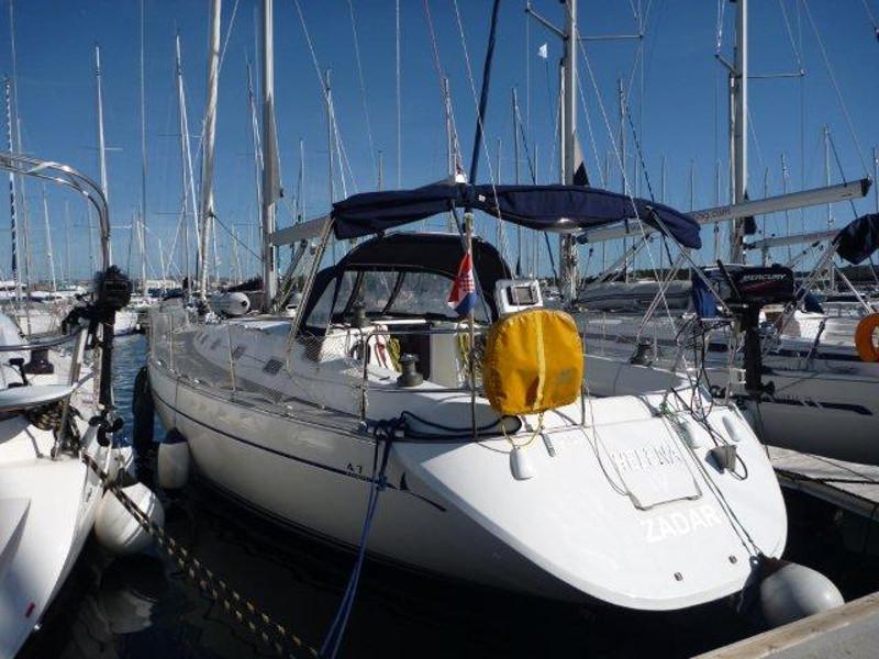 Book yachts online - sailboat - Harmony 47 - Helena IV - rent