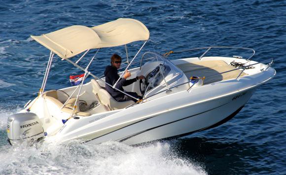 Book yachts online - motorboat - Beneteau Flyer 550 SD - Beneteau Flyer 550 - rent