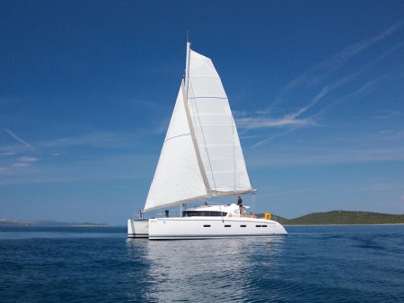 Book yachts online - catamaran - Nautitech 441 - Atalanta - rent
