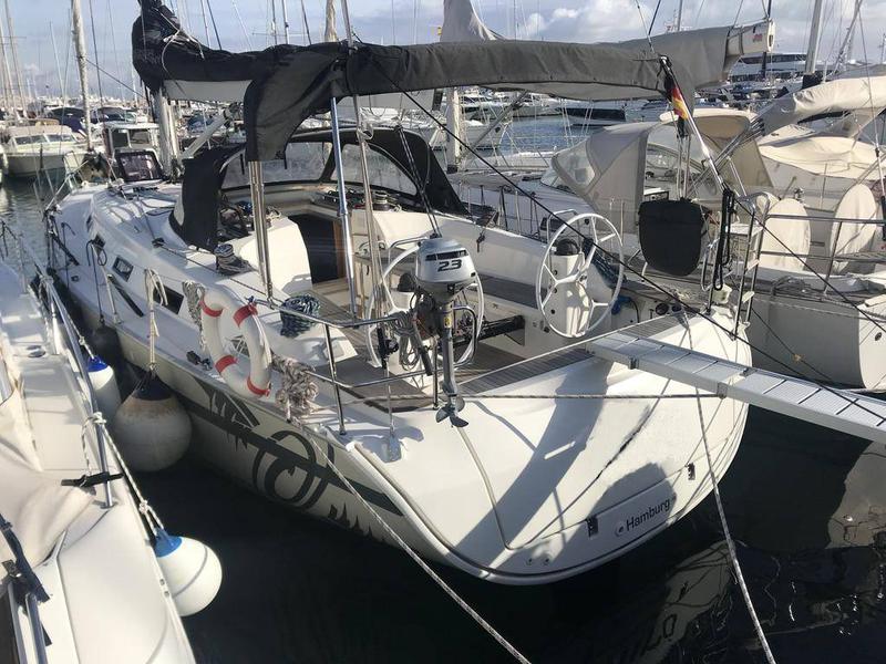Book yachts online - sailboat - Bavaria 40 Sport - Atlantica - rent