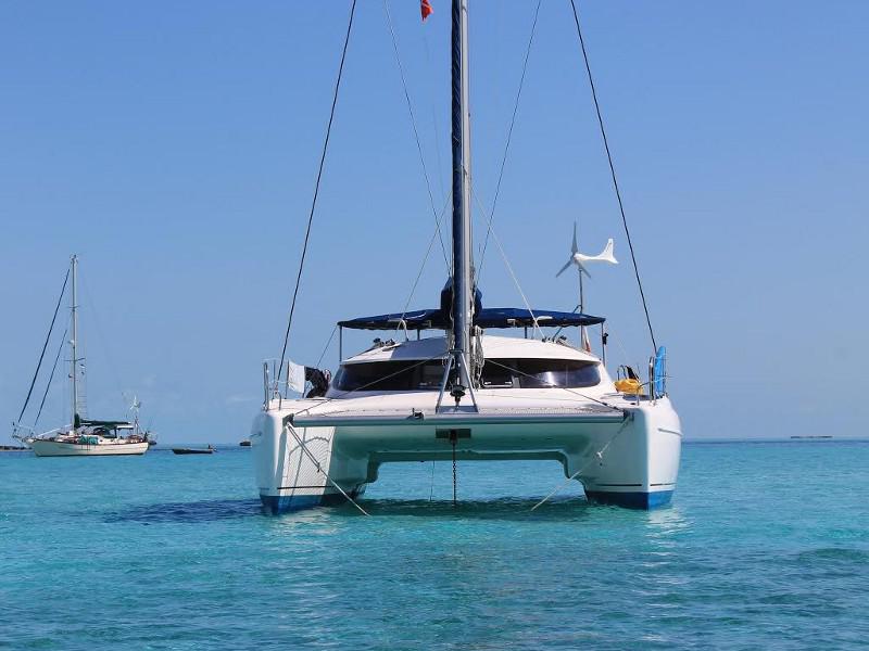 Book yachts online - catamaran - Athena 38 - EC- A38-05-G - rent