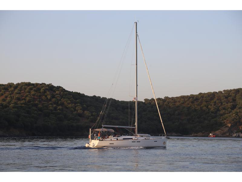 Book yachts online - sailboat - Sun Odyssey 439 - Pasithea - rent