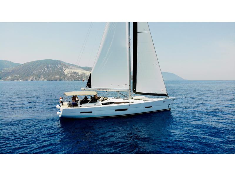 Book yachts online - sailboat - Dufour 56 Exclusive - Magic Planet - rent