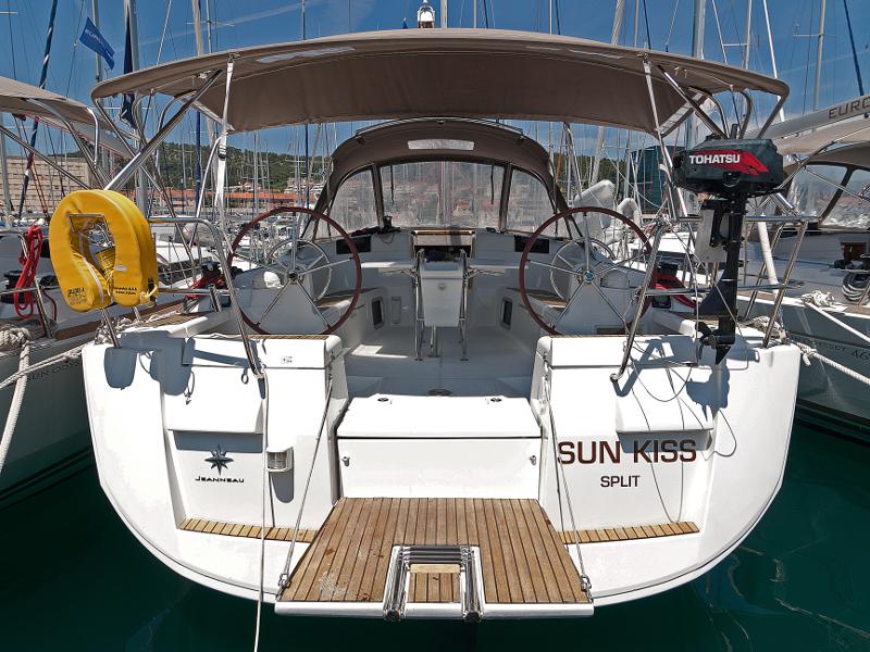 Book yachts online - sailboat - Sun Odyssey 439 - Sun Kiss - rent