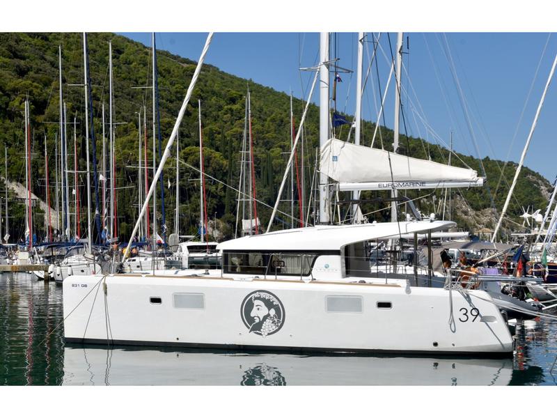 Book yachts online - catamaran - Lagoon 39 - Bakus - rent