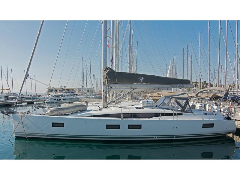 Book yachts online - sailboat - Jeanneau 51 &quot;LUXE&quot; - Alkatan - rent