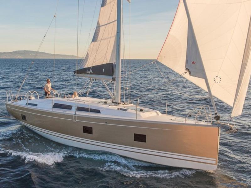 Book yachts online - sailboat - Hanse 418 - Maja - rent