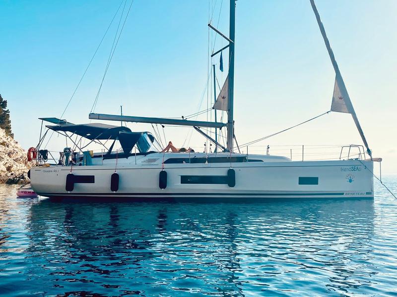 Book yachts online - sailboat - Oceanis 46.1 - 5 cabin version - FriendSEAp - rent