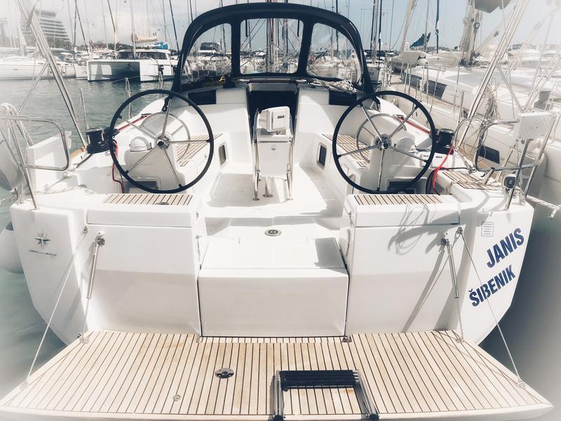 Book yachts online - sailboat - Sun Odyssey 449 - Janis - rent