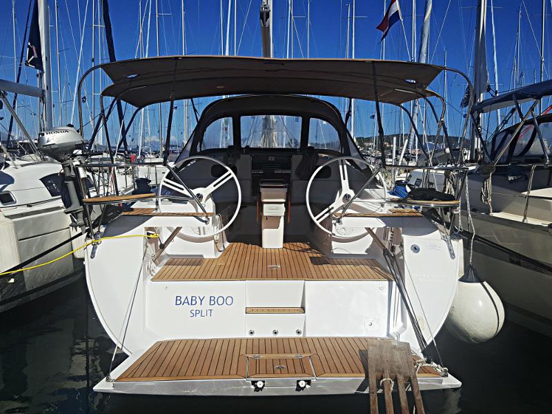 Book yachts online - sailboat - Elan 45 Impression - Baby boo - rent