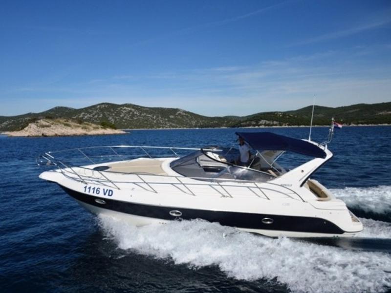 Book yachts online - motorboat - Sessa C35 - 1116 VD - rent