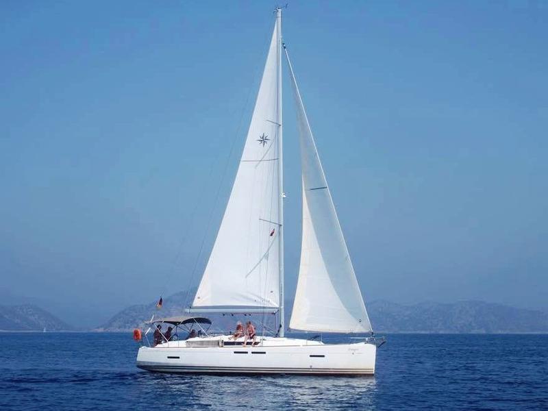 Book yachts online - sailboat - Sun Odyssey 409 - INVINCIBLE II - rent