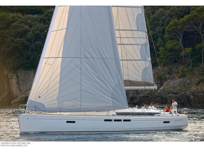 Book yachts online - sailboat - Sun Odyssey 519 - Alboran Grappa (Majorca) - rent