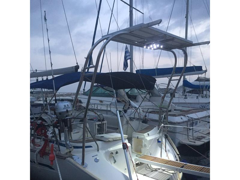 Book yachts online - sailboat - Bavaria 44 -    - rent