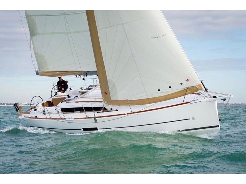 Book yachts online - sailboat - Dufour 360 Grand Large - Ana - rent