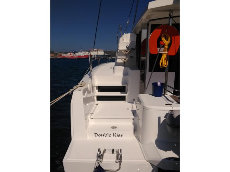 Book yachts online - catamaran - Bali 4.1 - Double Kiss - rent