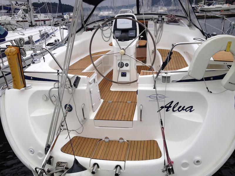 Book yachts online - sailboat - Bavaria 39 Cruiser - B39-1 - rent