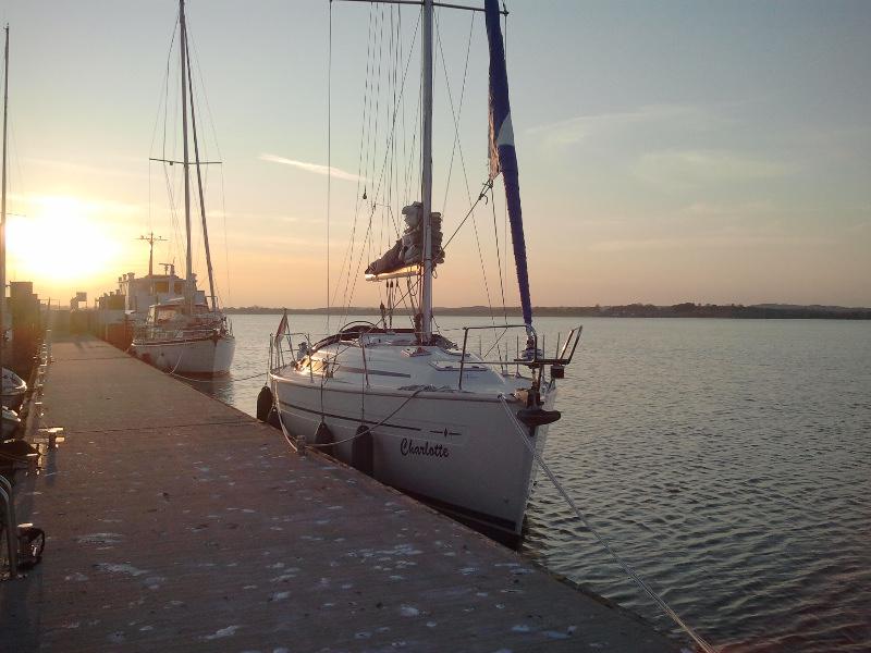 Book yachts online - sailboat - Bavaria 36 - Charlotte - rent