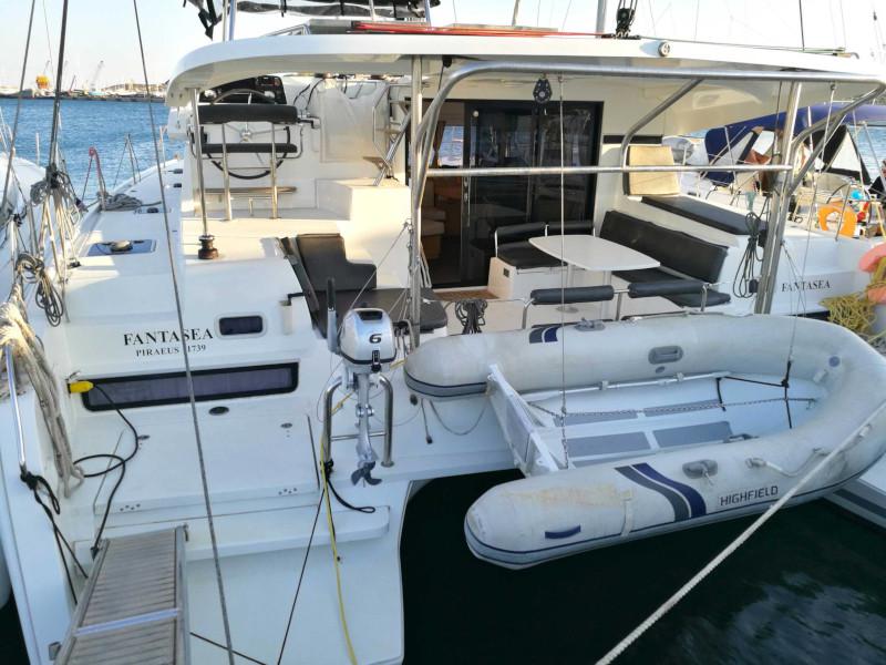 Book yachts online - catamaran - Lagoon 42 - Fantasea - rent
