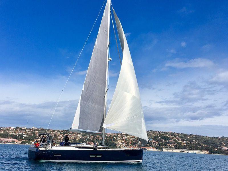 Book yachts online - sailboat - Bavaria Cruiser 57 - Be luxe - rent