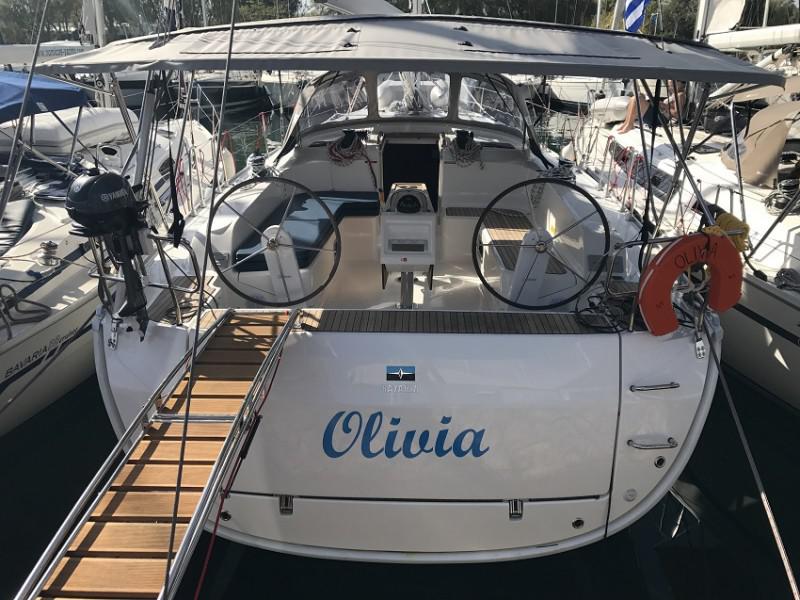 Book yachts online - sailboat - Bavaria Cruiser 46 - Olivia - rent