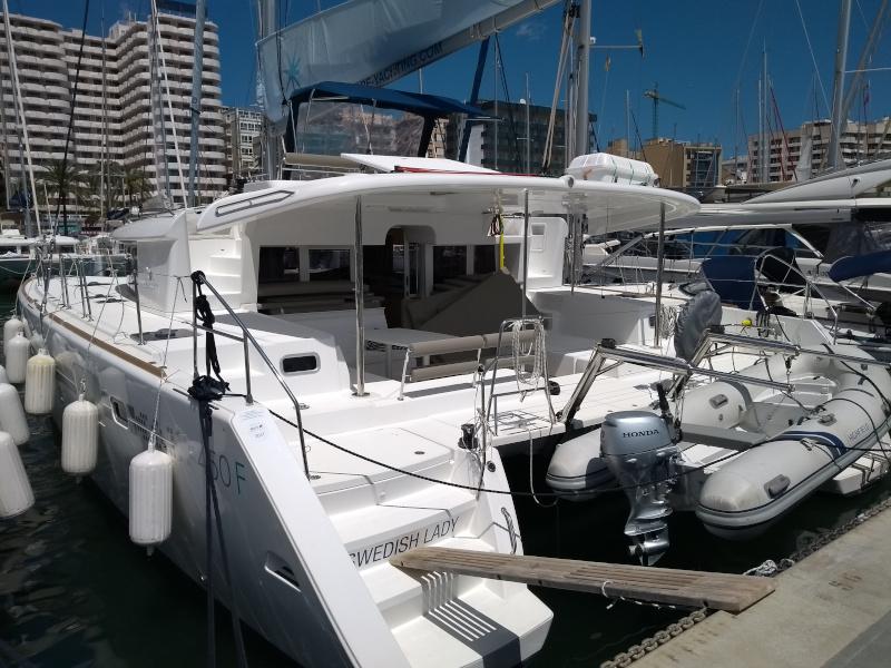 Book yachts online - catamaran - Lagoon 450 - Swedish Lady (SUNDAY TO SUNDAY) - rent