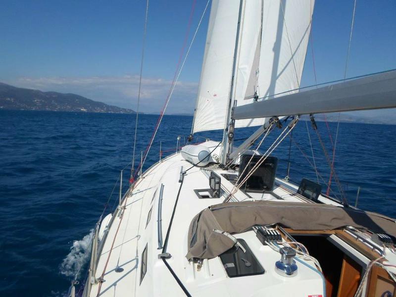 Book yachts online - sailboat - Bavaria 45 Cruiser - Priamos - rent