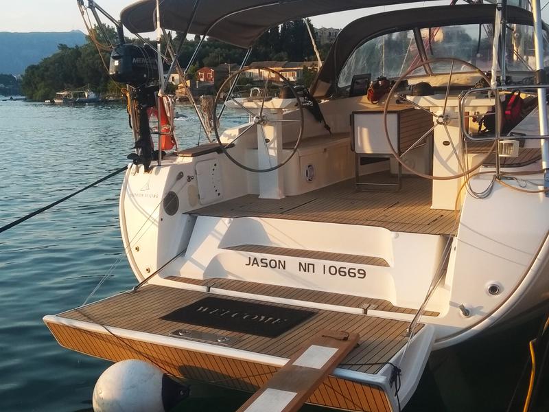 Book yachts online - sailboat - Bavaria 45 Cruiser - Jason - rent