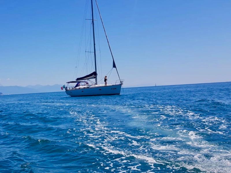 Book yachts online - sailboat - Bavaria 46 Cruiser - Karma - rent