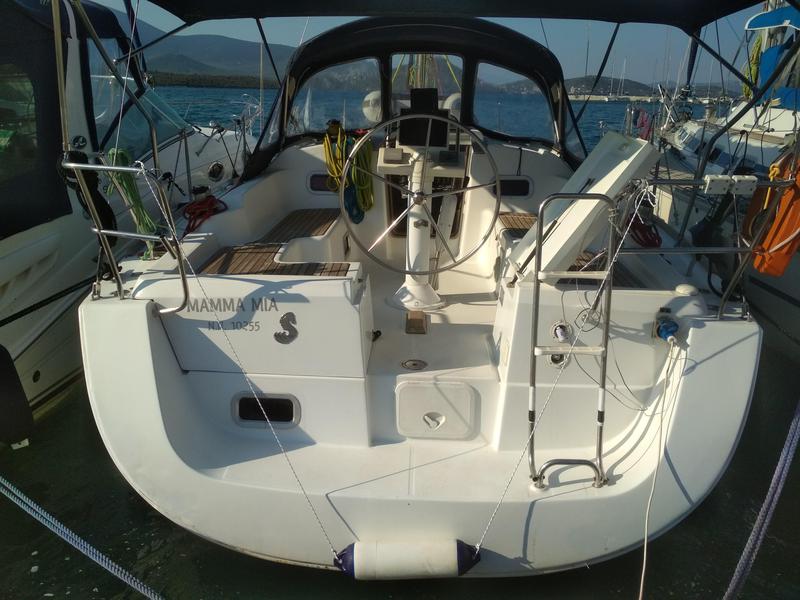 Book yachts online - sailboat - Oceanis 34 - Mamma mia - rent