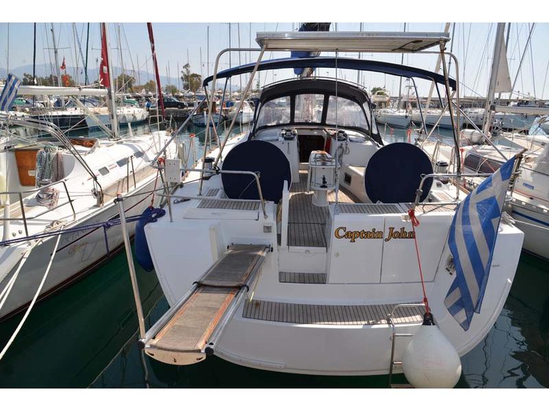 Book yachts online - sailboat - Oceanis 54 - Capt John - rent