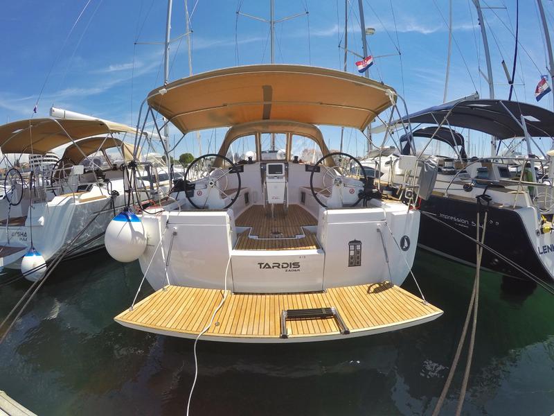 Book yachts online - sailboat - Sun Odyssey 449 - Tardis - rent
