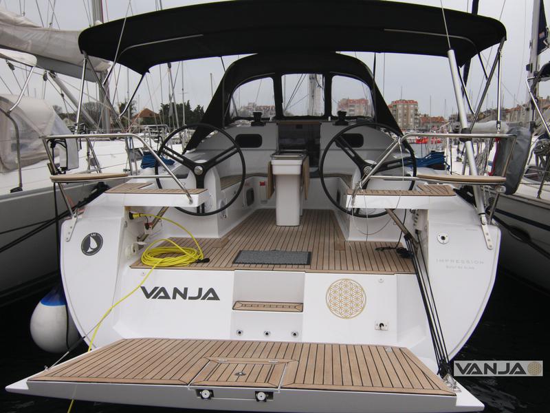 Book yachts online - sailboat - Elan 45 Impression - Vanja - rent
