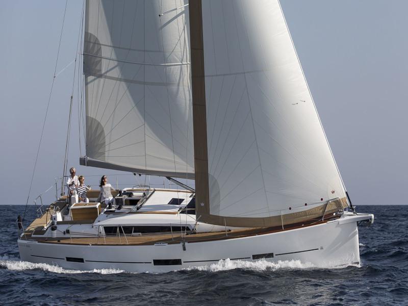 Book yachts online - sailboat - Dufour 460 - Nishane - rent