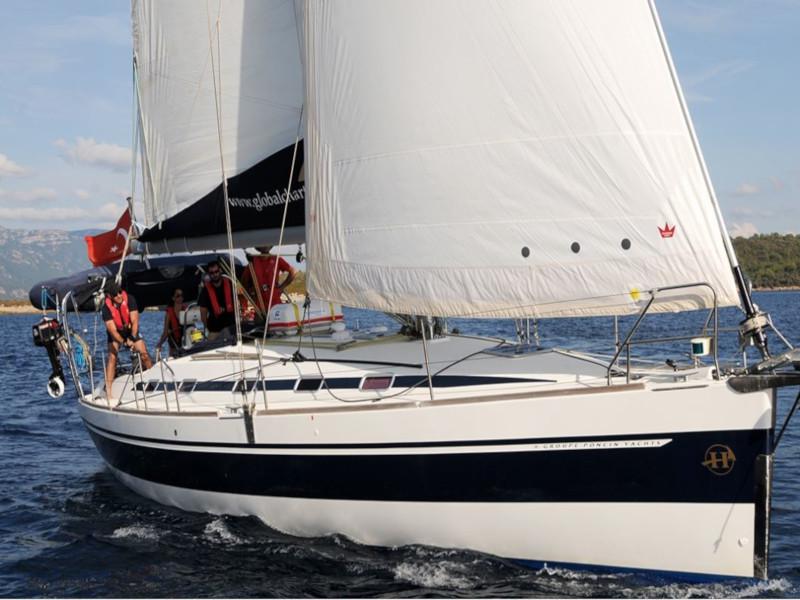 Book yachts online - sailboat - Harmony 52 - Dorado - rent