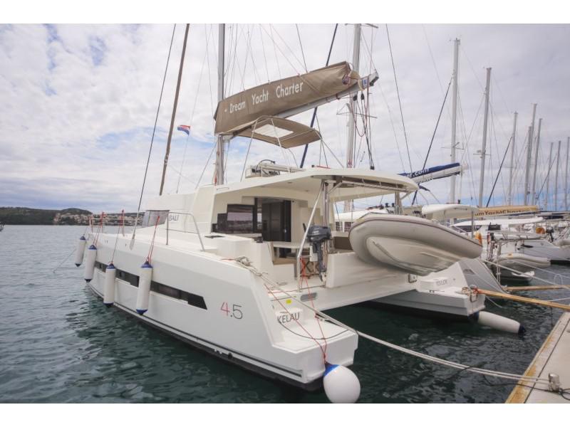 Book yachts online - catamaran - Bali 4.5 - Tokelau - rent
