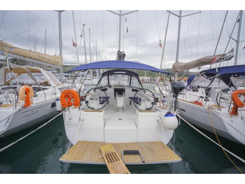 Book yachts online - sailboat - Sun Odyssey 449 - Bondone - rent