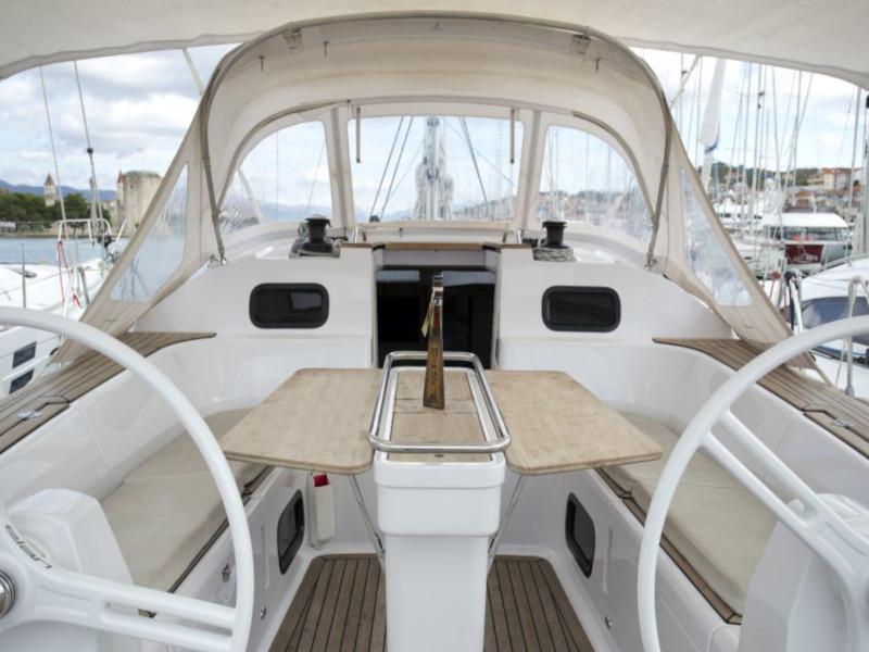 Book yachts online - sailboat - Elan Impression 45 - Elysium - rent