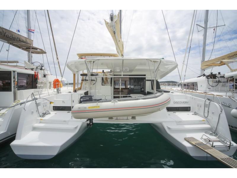 Book yachts online - catamaran - Lagoon 42 - Discovery - rent